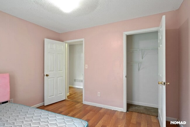 Building Photo - Charming 4BR House in Douglasville