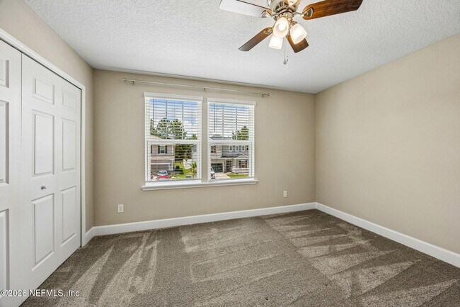 Building Photo - 3528 Cunningham Rd
