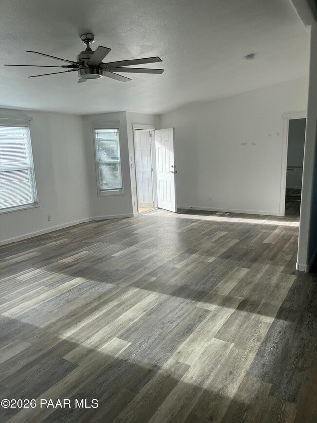 Building Photo - 20908 E Deer Valley Ln