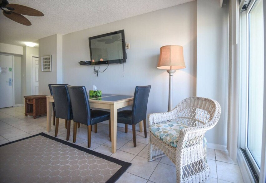 Building Photo - 303 Atlantic Ave