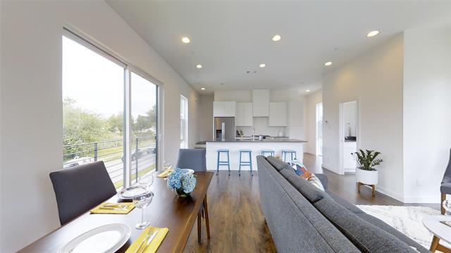 Building Photo - 4905 Live Oak St