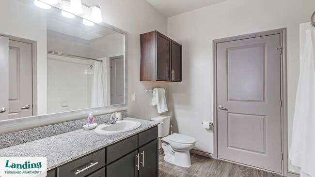 Building Photo - 650 S Main St