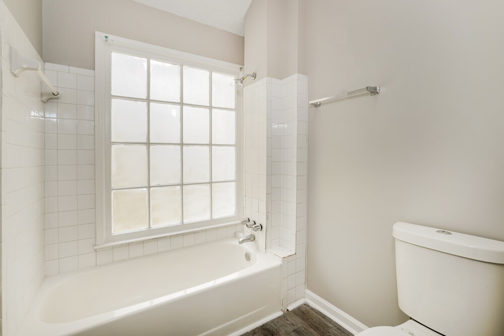 Building Photo - 3133 Glen Hollow Dr