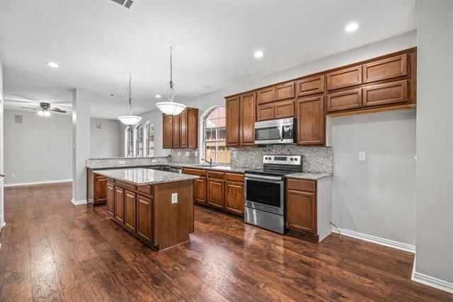 Building Photo - 7733 Case Dr