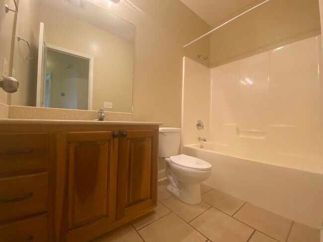 Building Photo - 102 Bryce Dr
