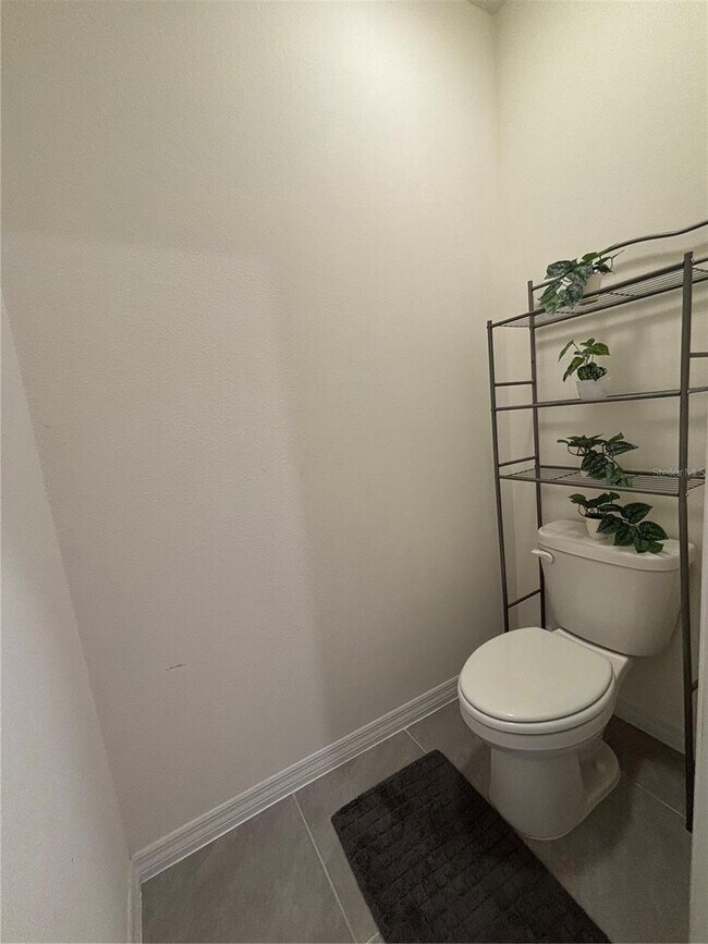 Building Photo - 1456 Cumberland Ave