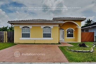 Building Photo - 16960 SW 141st Ave