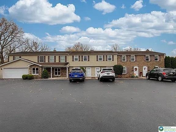 Building Photo - 2080 Johnston Dr