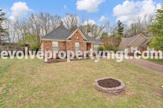 Building Photo - 3823 Twin Valley Cove