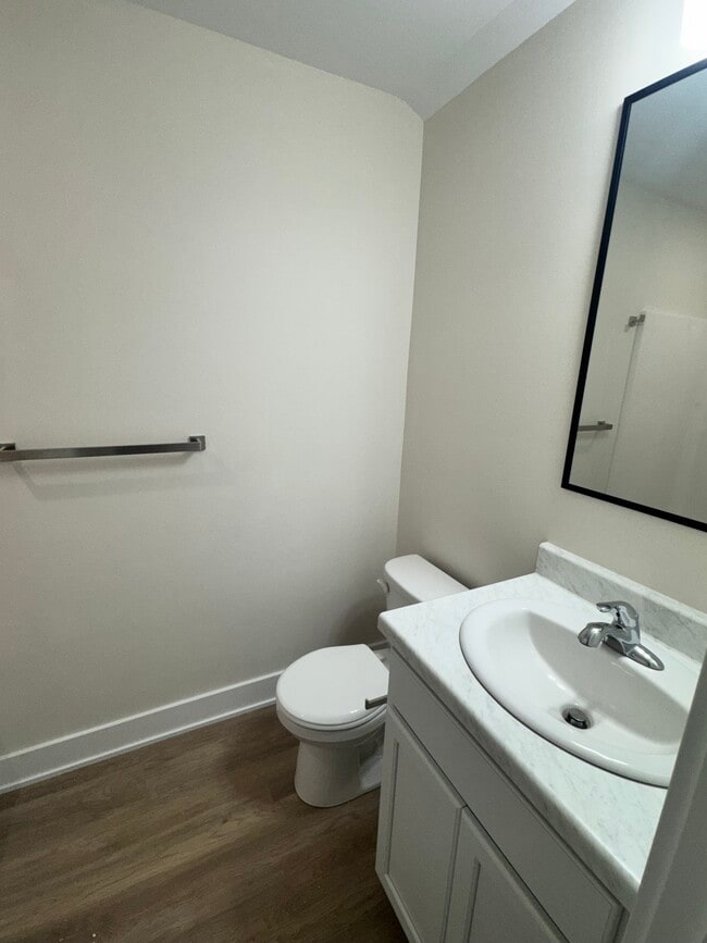 Building Photo - 1101 Emerald Cove Dr