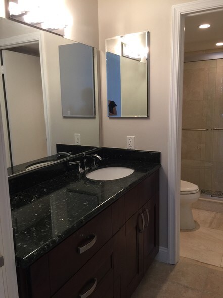 master bathroom - 3301 NE 32nd Ave