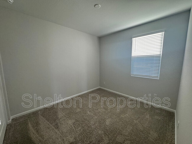 Building Photo - 17978 W Camino De Oro