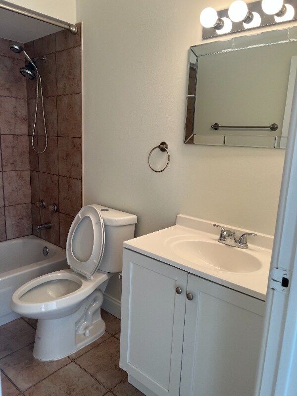 Building Photo - 1455 N Winslowe Dr