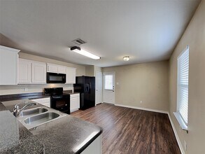 Building Photo - 4615 Snowdrop Ct