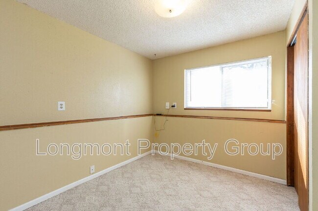 Building Photo - 2165 Hackberry Cir