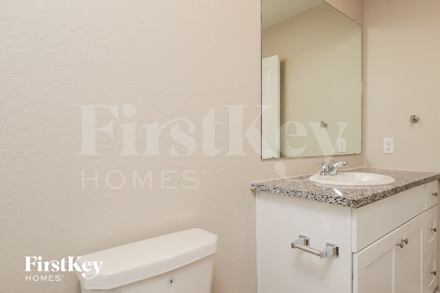 Building Photo - 3921 Far Horizon