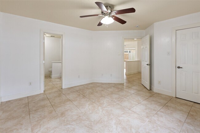 Primary Photo - 22014 Soft Pines Ct