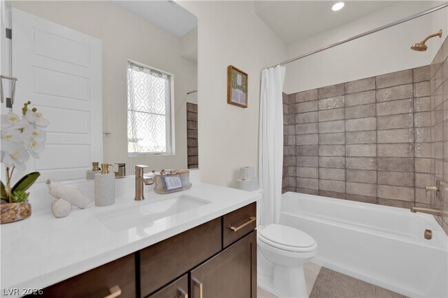 Building Photo - 10663 Stone Ledge Ave