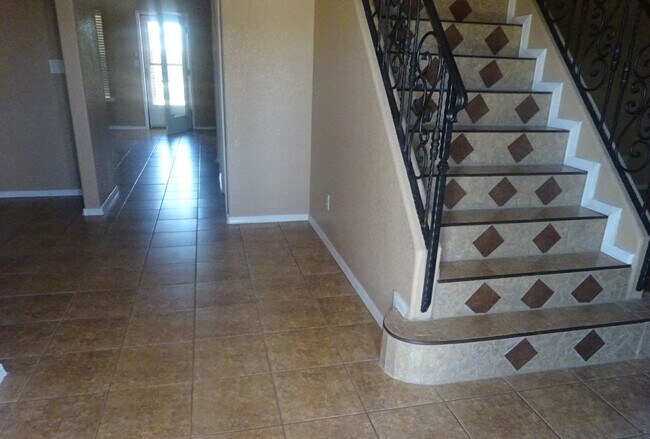 Building Photo - 4056 Tibuni Pl