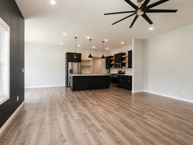 Building Photo - Your Dream Home Just Hit the Market – Don’t Miss Out!