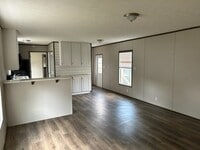Building Photo - 606 Winding Dr
