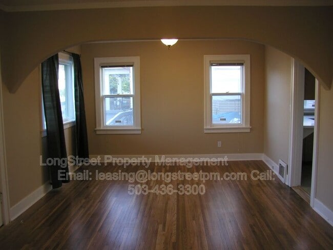 Building Photo - 6325 N Maryland Ave