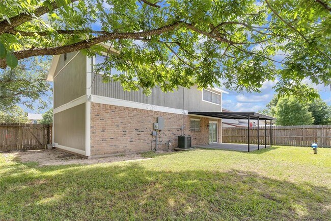 Building Photo - 18010 Santolina Ln