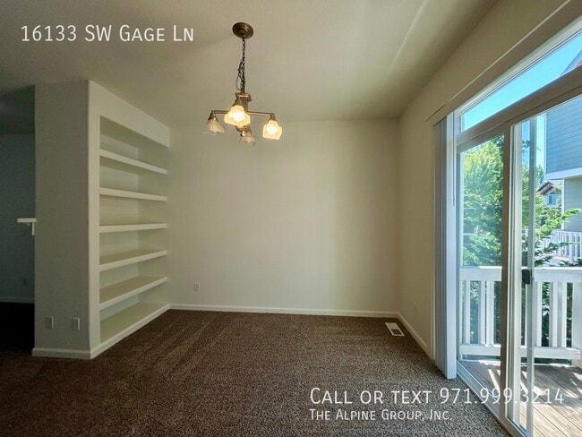 Building Photo - 16133 SW Gage Ln