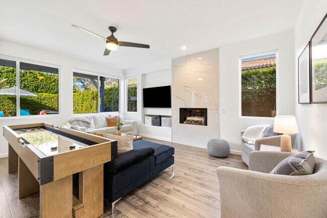 Building Photo - 48701 Anastacia Ct