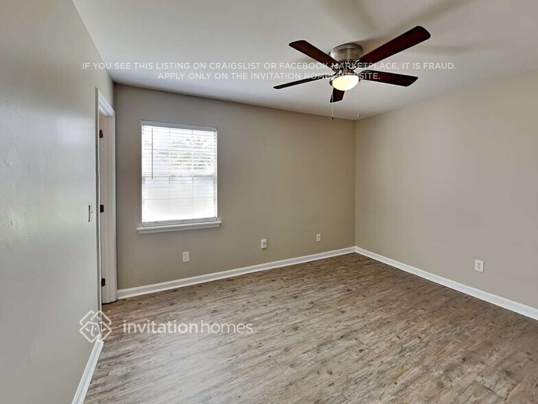 Building Photo - 9562 Sugar Hollow Ln