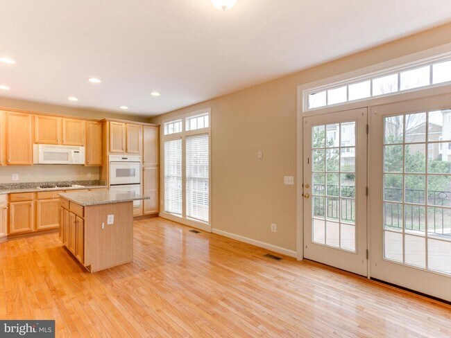 Building Photo - 43802 Bent Creek Terrace