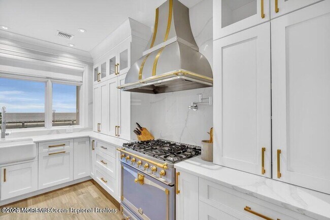 Building Photo - 44 Marine Terrace