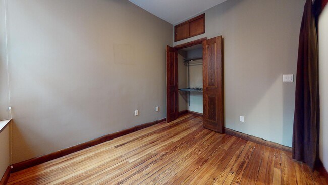 Building Photo - 1834 Ingleside Terrace NW