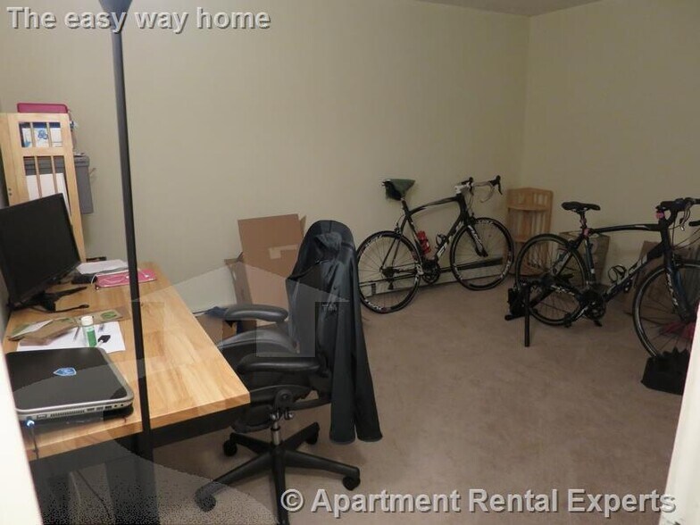 Building Photo - 373 Highland Ave