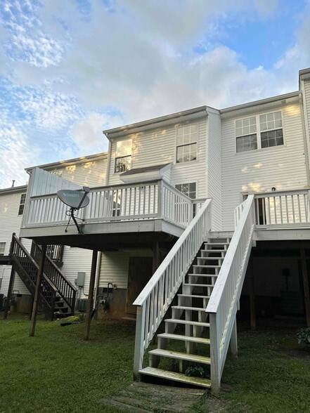 Building Photo - 5310 Southfork Blvd
