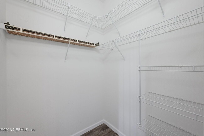 Building Photo - 7990 Baymeadows Rd