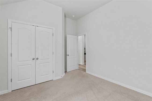Building Photo - 562 Leadtree Loop
