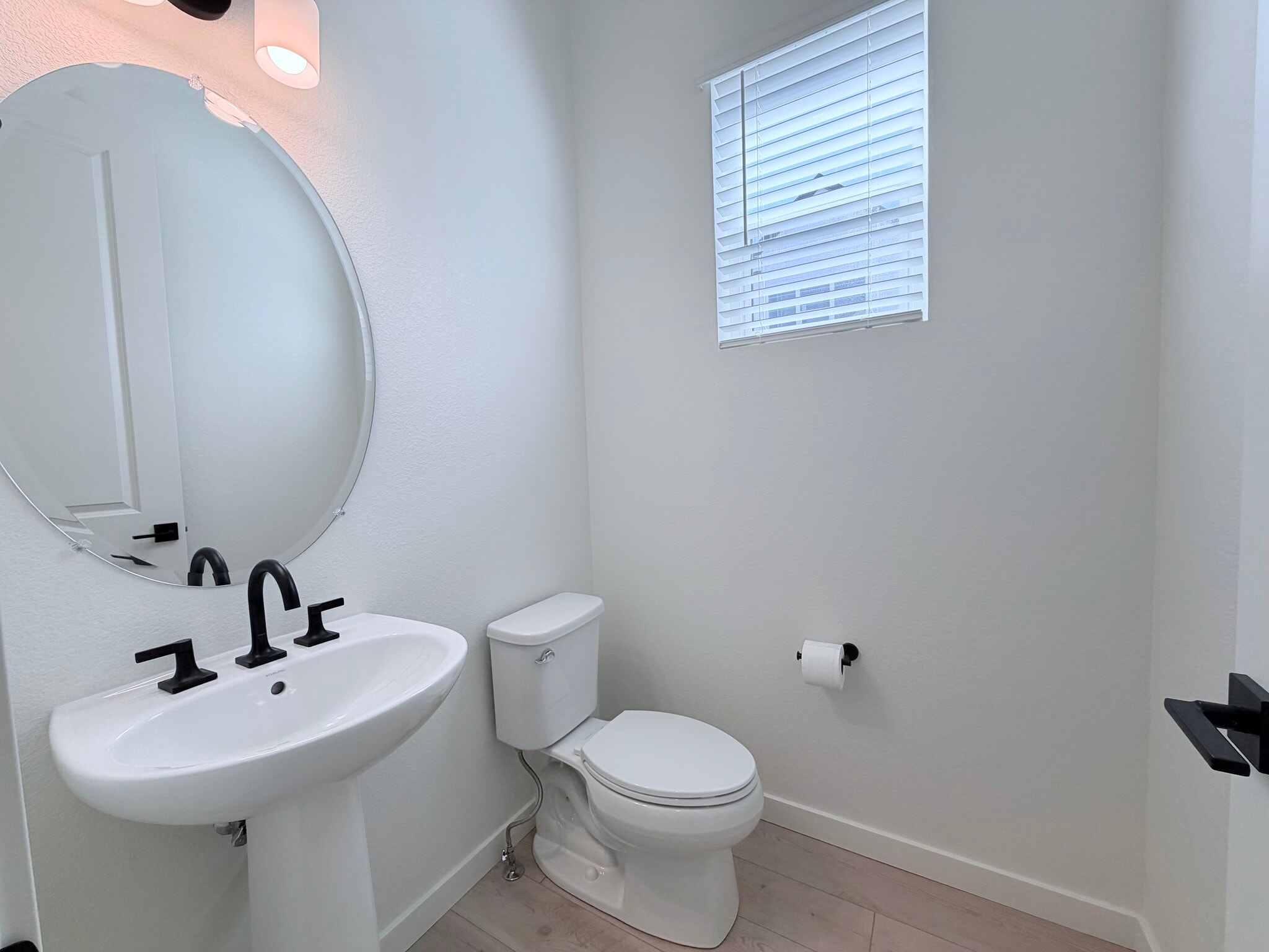 Building Photo - 4050 Ascend Grv