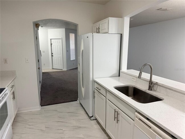 Building Photo - 642 Captiva Cir