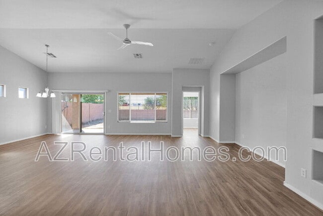 Building Photo - 11187 W Tonto St