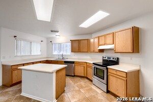 Building Photo - 11208 Forest Pass Ct