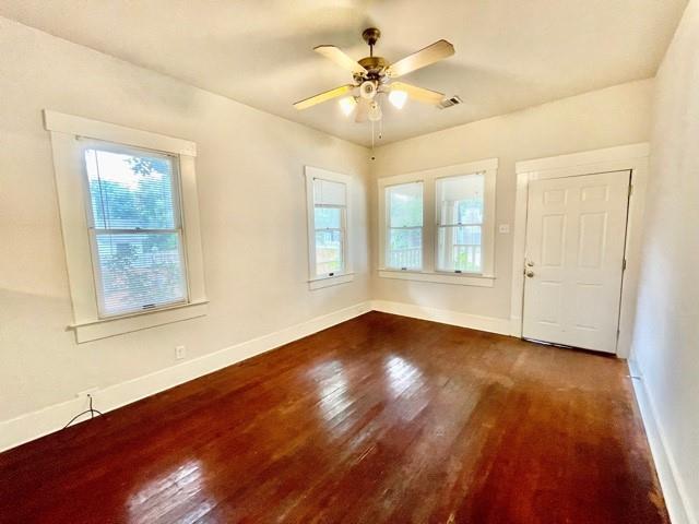 Building Photo - 506 E 38th St