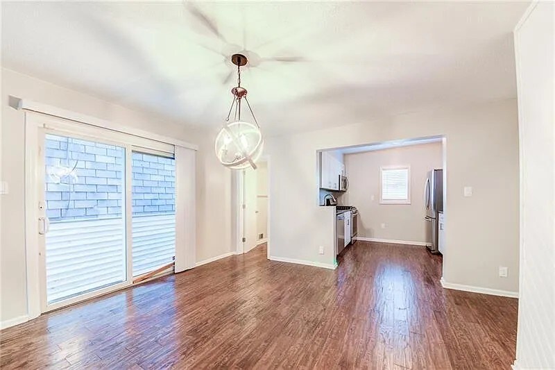 Building Photo - 1916 Wharton St