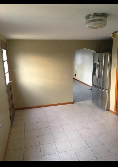 Building Photo - 140 Remsen Ave