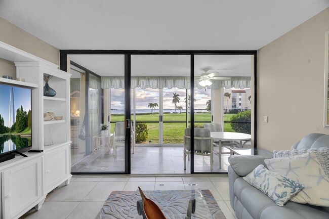 Building Photo - 3492 NE Causeway Blvd