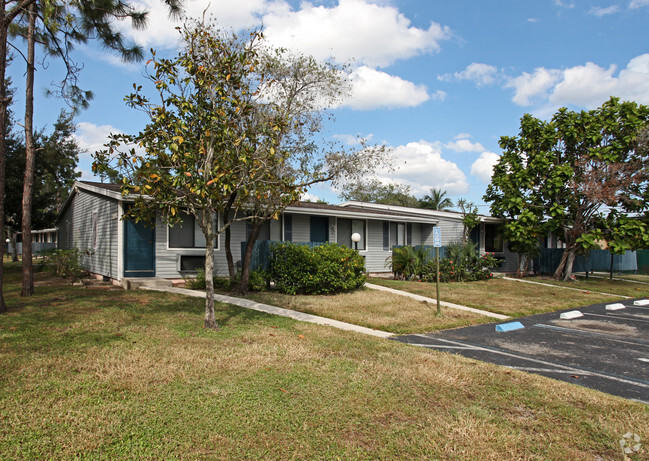 Building Photo - Ambergate Apartments