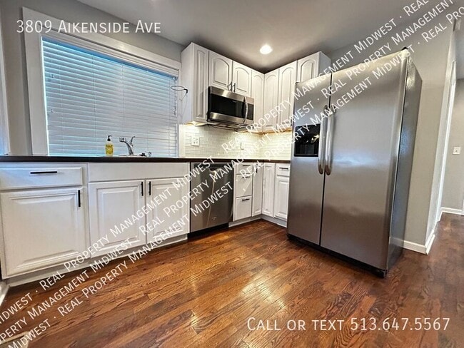Building Photo - 3809 Aikenside Ave
