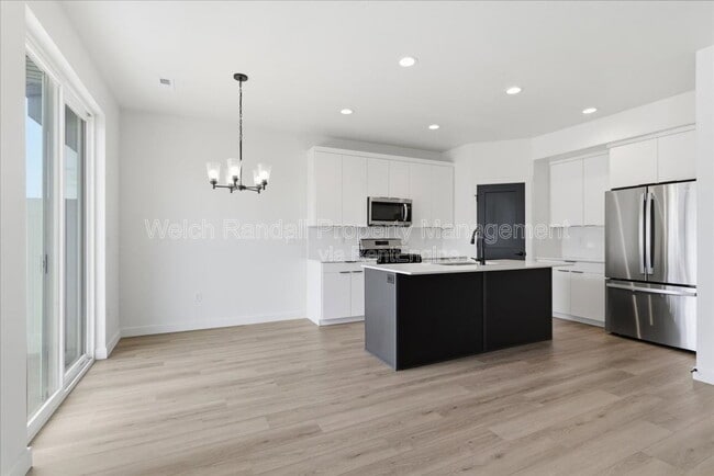 Building Photo - 3668 S 4525 W