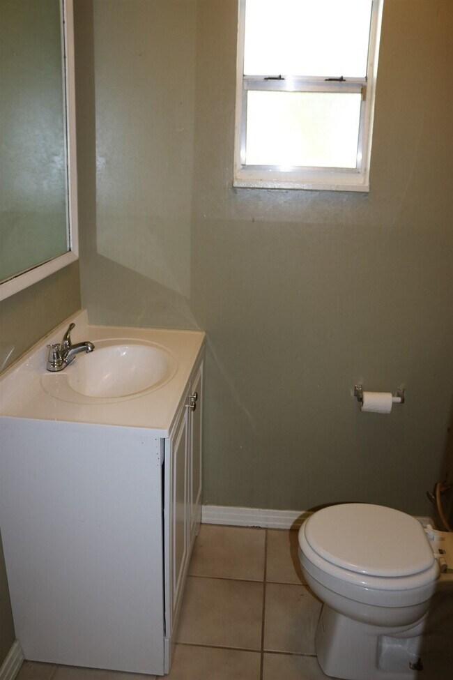 Building Photo - 8845 W Church St