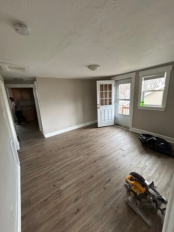 Building Photo - 27 Nelson St